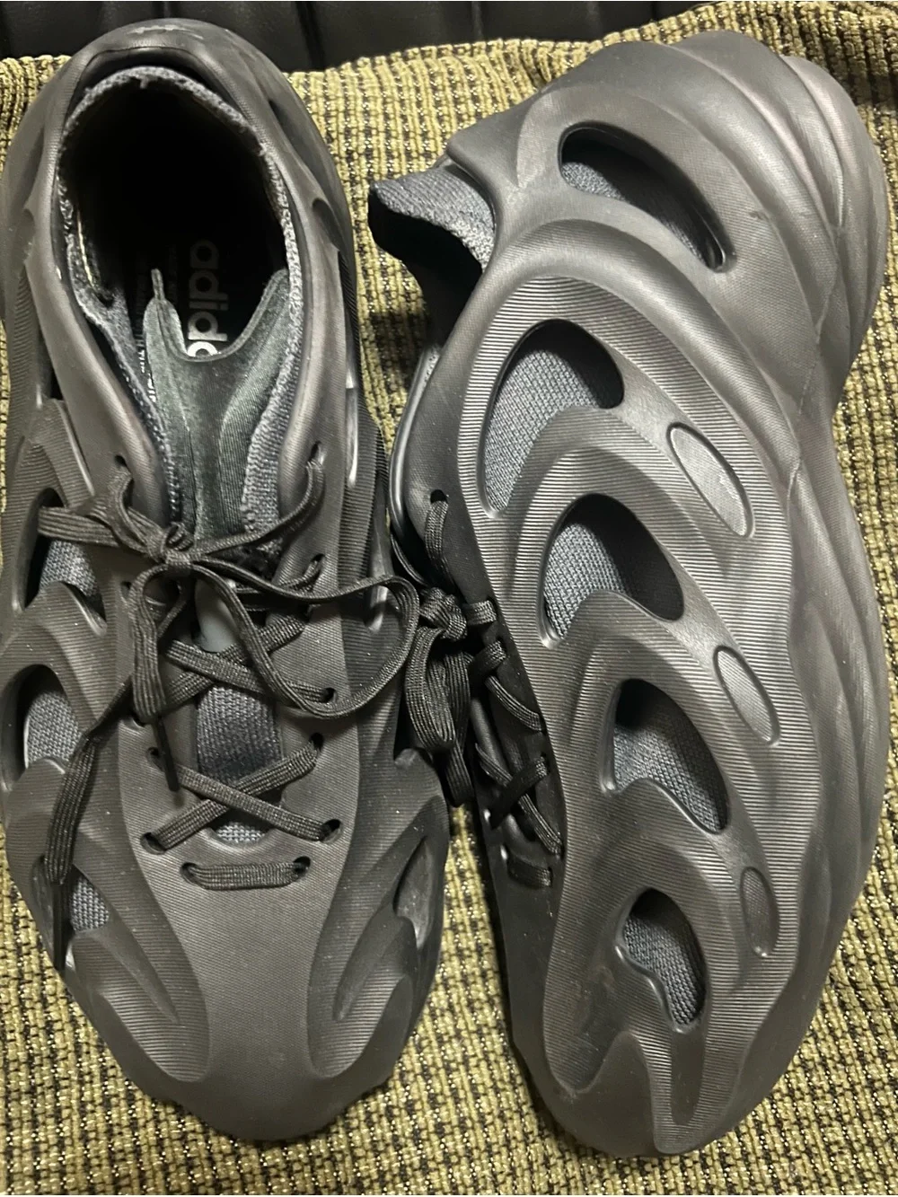 adidas unique sculpted